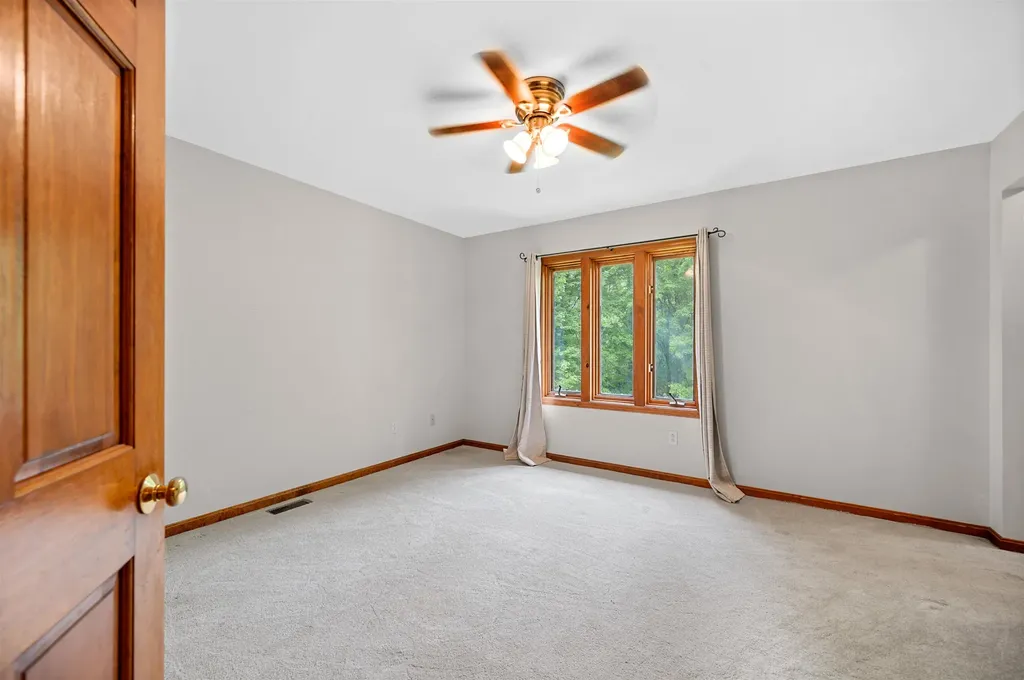 55 Turkey Hill Road Richmond VT 05477