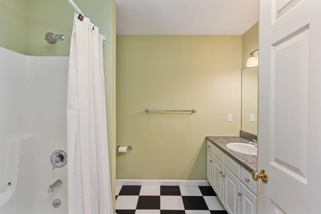 47 Economou Farm Road South Burlington VT 05403