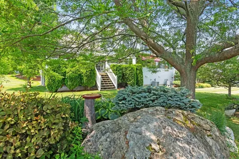 47 Economou Farm Road South Burlington VT 05403