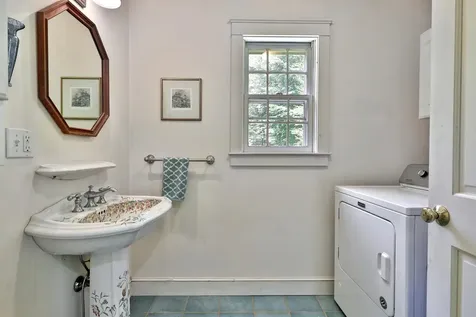 417 Grout Road Weathersfield VT 05151