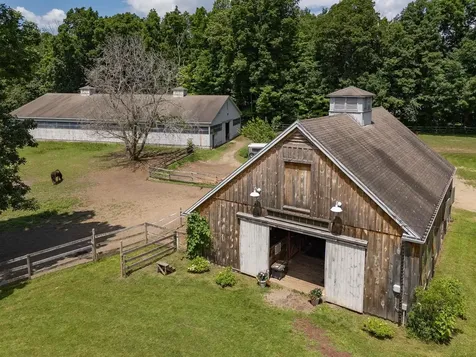298 Exeter Road Hampton Falls NH 03844