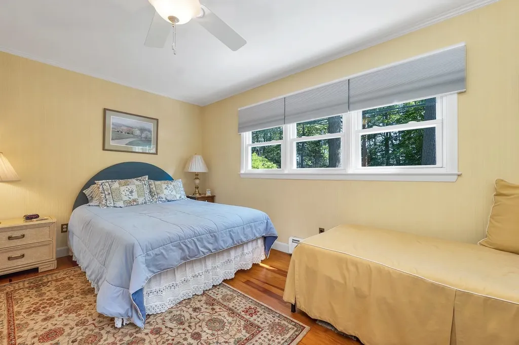 14 Governor Wentworth Highway Tuftonboro NH 03816