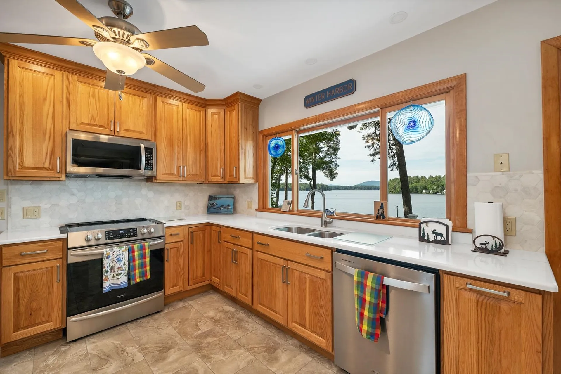 14 Governor Wentworth Highway Tuftonboro NH 03816