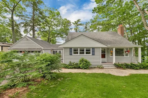 14 Governor Wentworth Highway Tuftonboro NH 03816