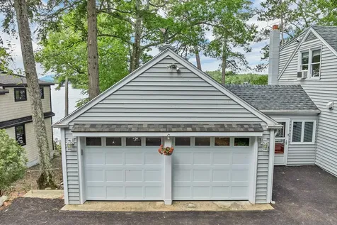14 Governor Wentworth Highway Tuftonboro NH 03816