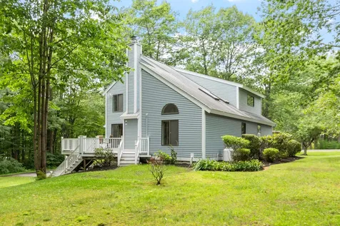 174 Harper Ridge Road Hampstead NH 03826