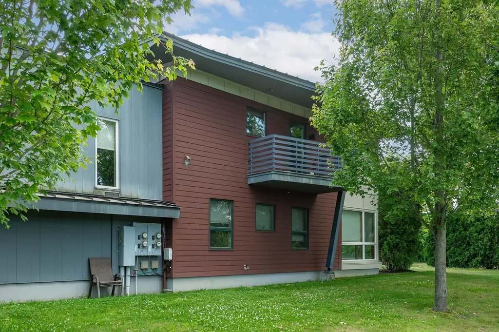 659 Dennett Street Portsmouth NH 03801