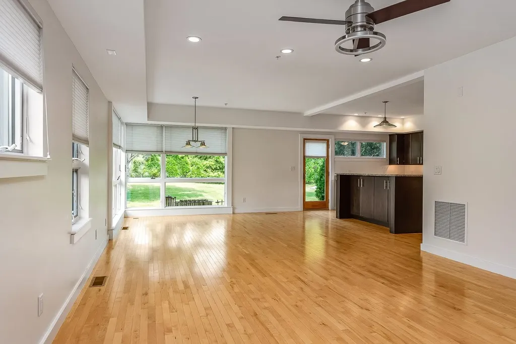 659 Dennett Street Portsmouth NH 03801