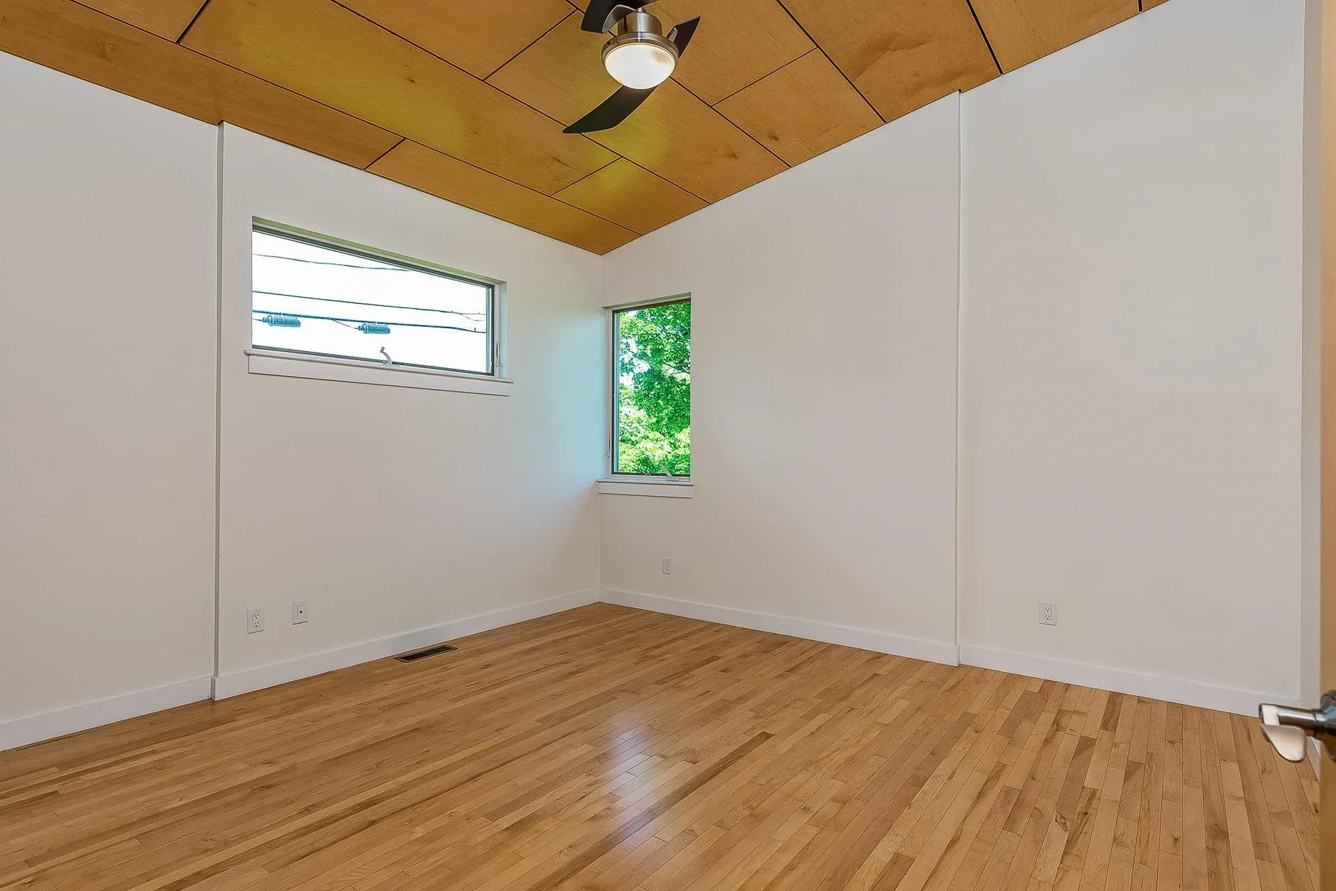 659 Dennett Street Portsmouth NH 03801