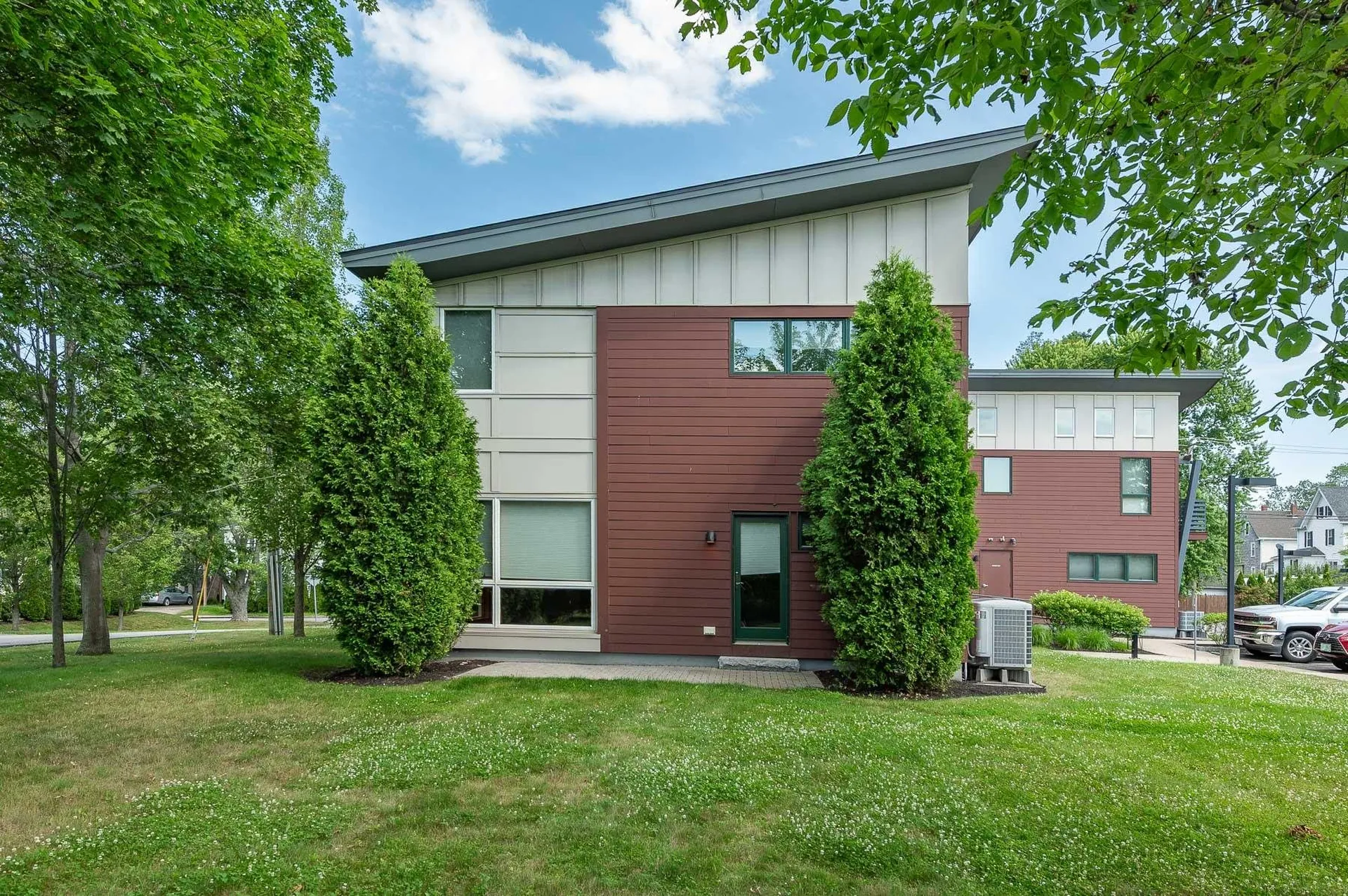 659 Dennett Street Portsmouth NH 03801