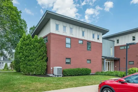 659 Dennett Street Portsmouth NH 03801