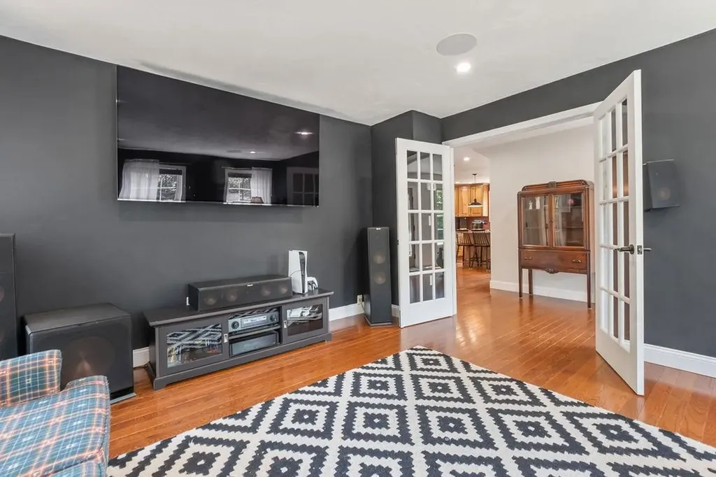 2 Prescott Road Sandwich NH 03227