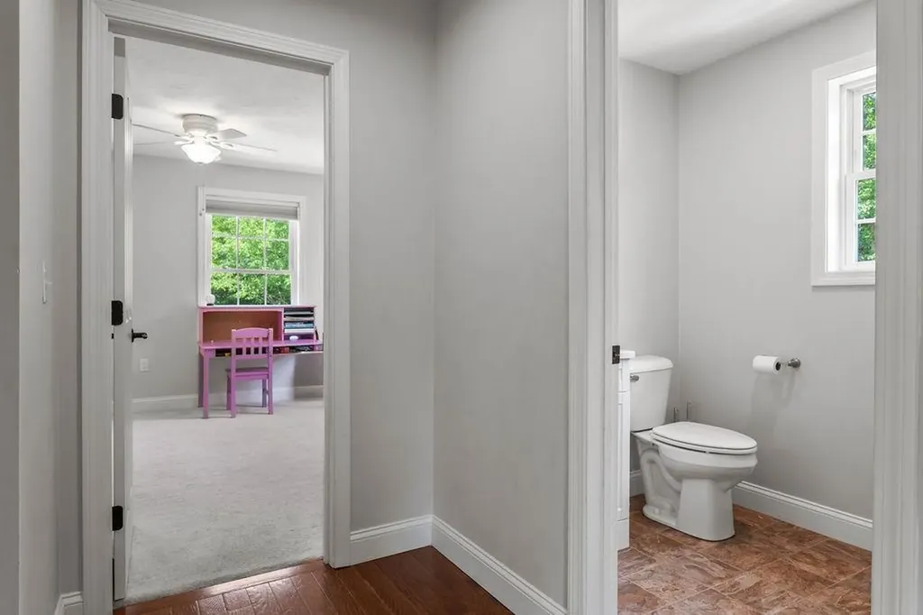 2 Prescott Road Sandwich NH 03227