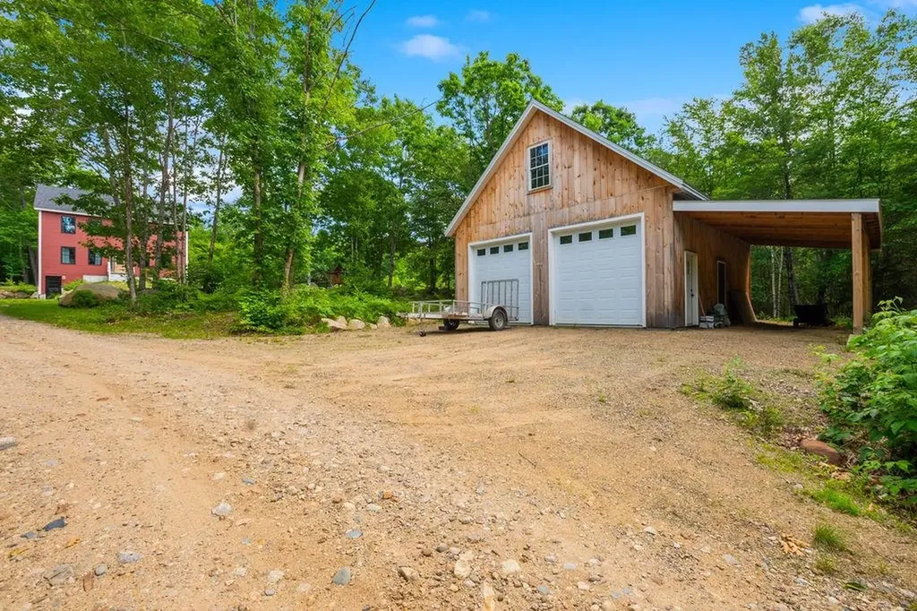 2 Prescott Road Sandwich NH 03227