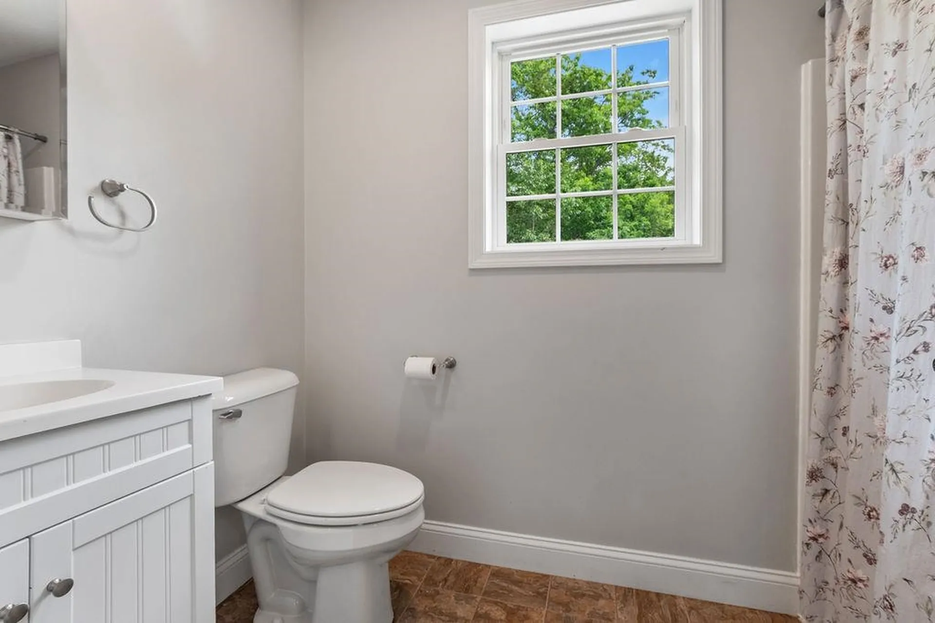 2 Prescott Road Sandwich NH 03227