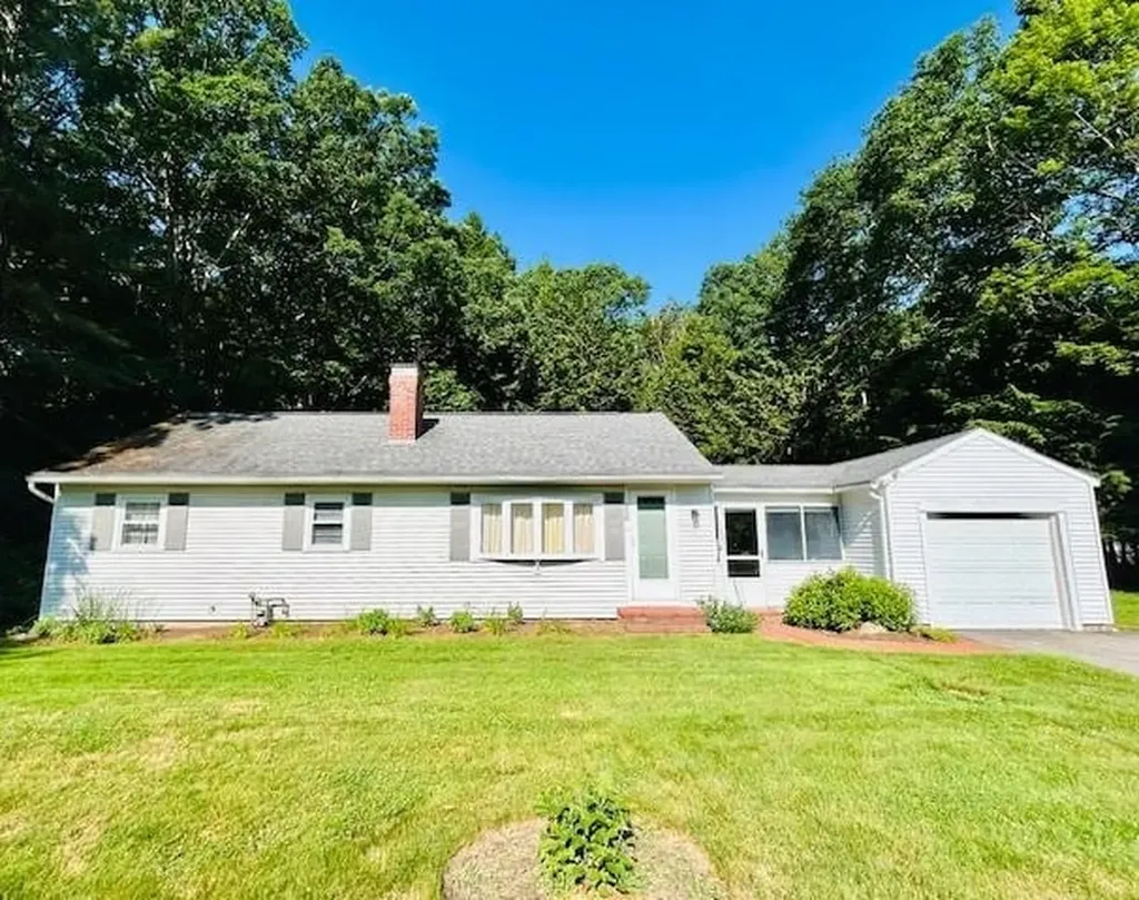 156 Abbott Road Concord NH 03303