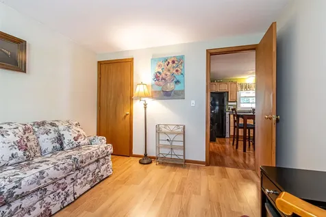 112 Morse Road Manchester NH 03104