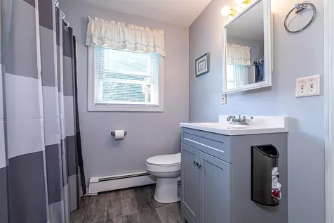 112 Morse Road Manchester NH 03104