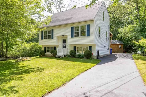 112 Morse Road Manchester NH 03104