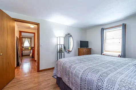 112 Morse Road Manchester NH 03104