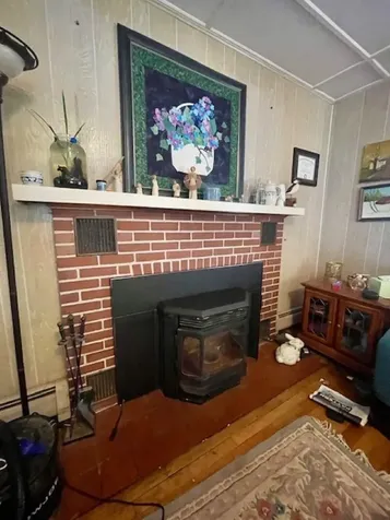 13 Jewel Street Gorham NH 03581