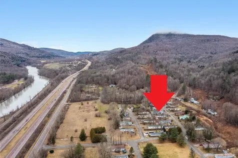 138 West Street Bolton VT 05676