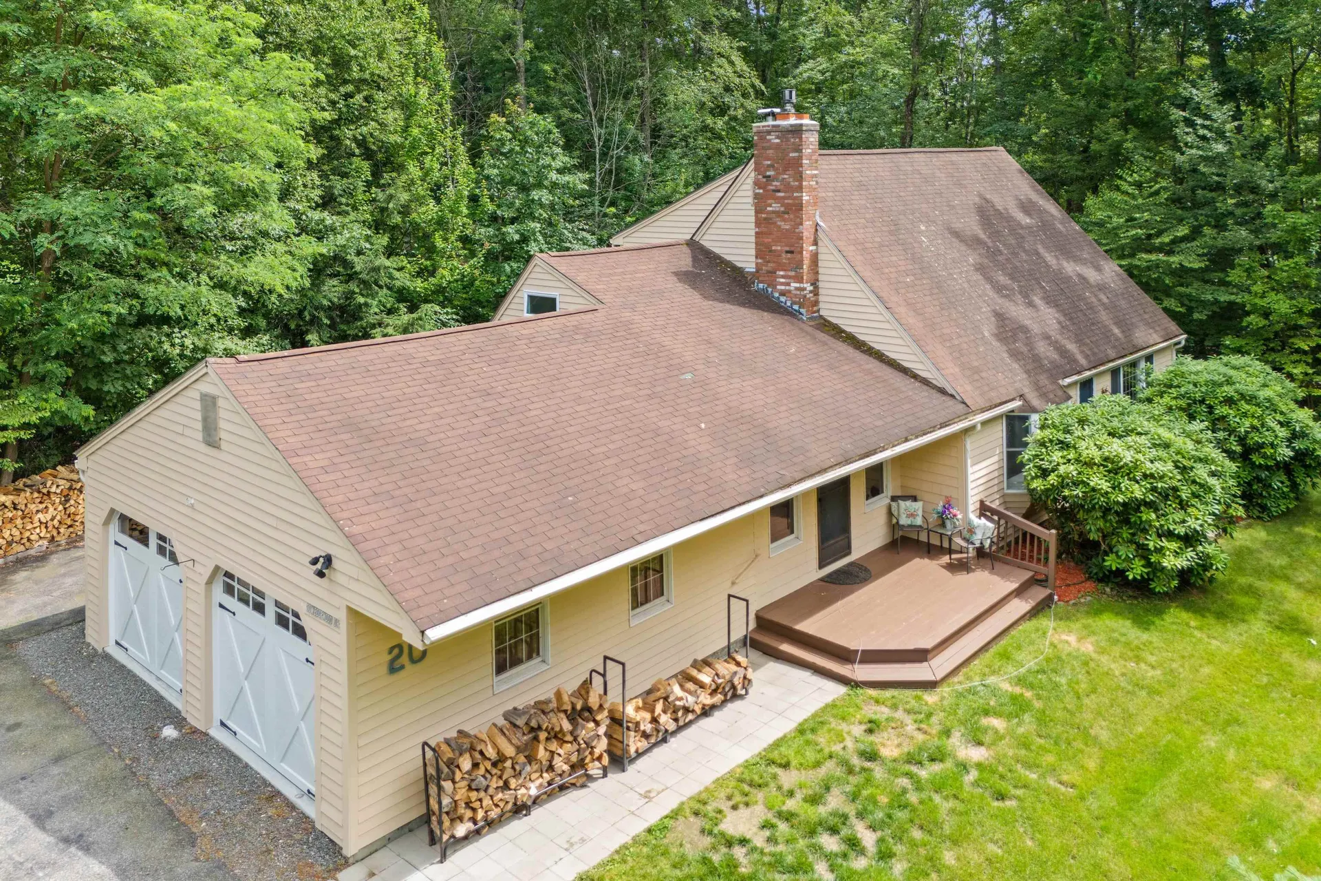 20 Wedgewood Drive Londonderry NH 03053