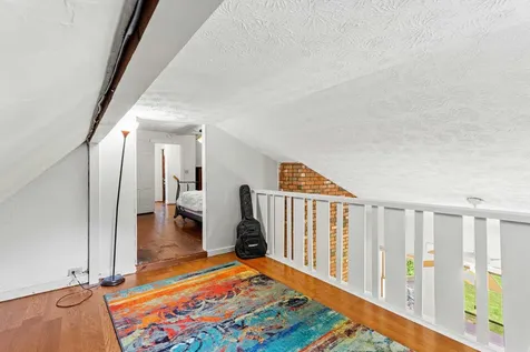 20 Wedgewood Drive Londonderry NH 03053