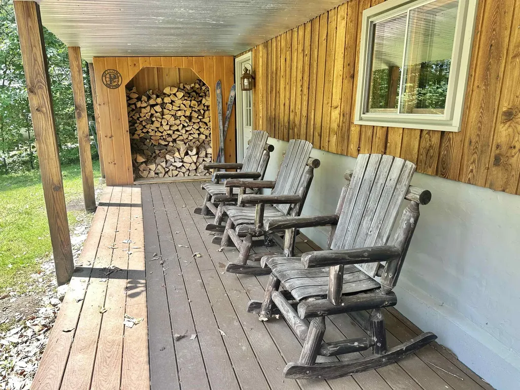 8 Lilla Lane Wilmington VT 05363