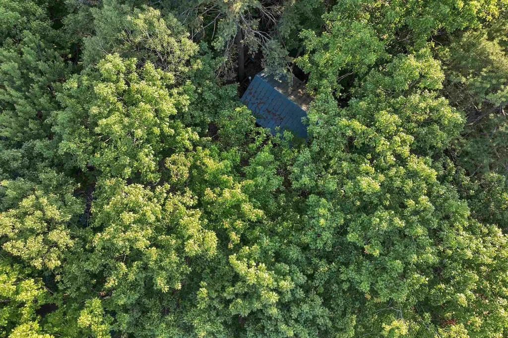 19 Sherwood Forest Drive Canterbury NH 03224