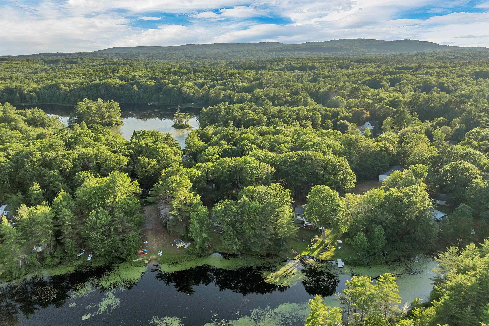 19 Sherwood Forest Drive Canterbury NH 03224