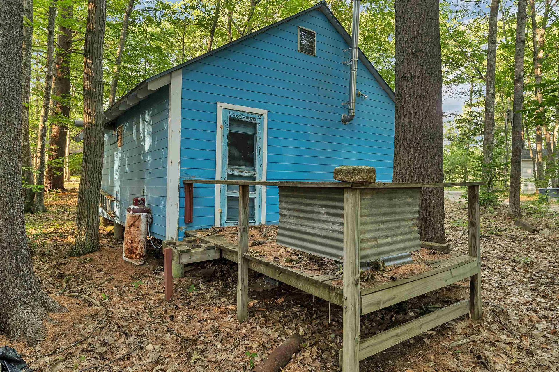 19 Sherwood Forest Drive Canterbury NH 03224