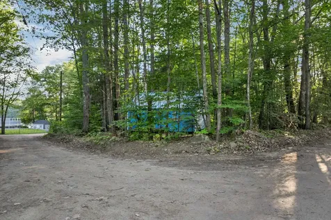 19 Sherwood Forest Drive Canterbury NH 03224