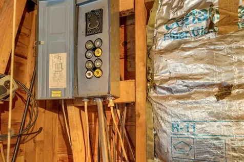 19 Sherwood Forest Drive Canterbury NH 03224