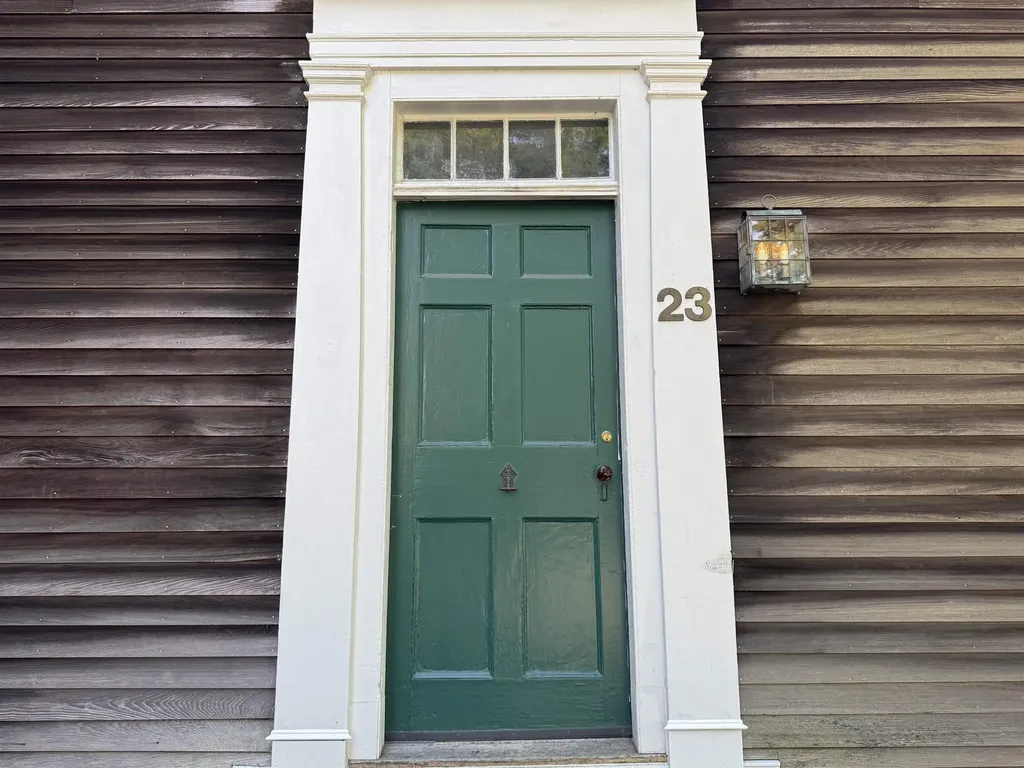 23 Exeter Road Newmarket NH 03857