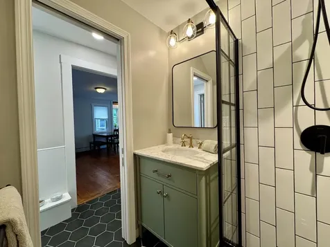 23 Exeter Road Newmarket NH 03857