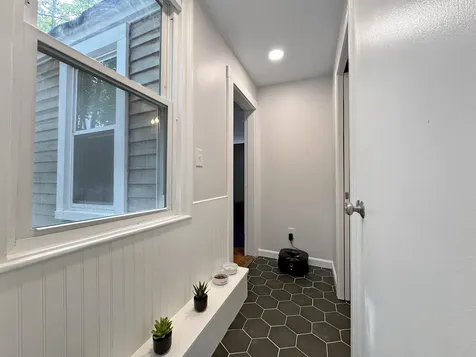 23 Exeter Road Newmarket NH 03857