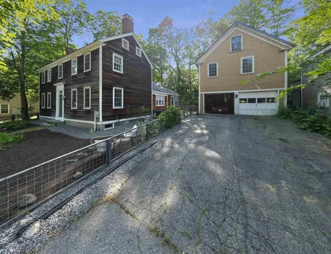 23 Exeter Road Newmarket NH 03857