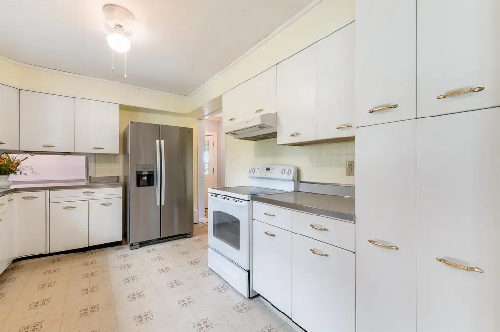 169 Water Street Orleans VT 05860