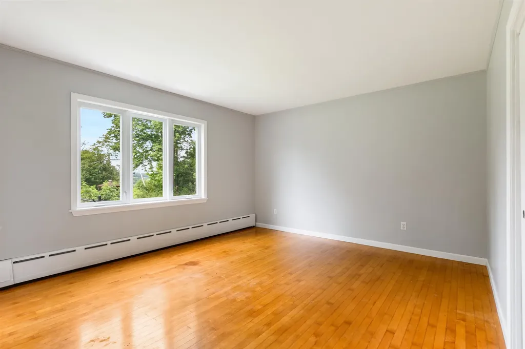 169 Water Street Orleans VT 05860