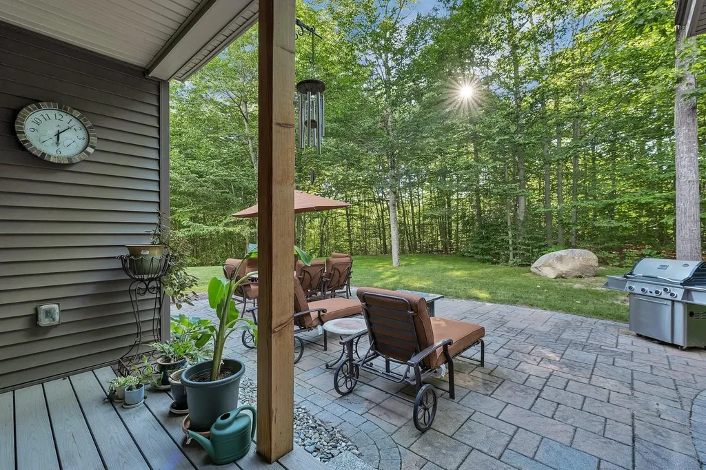 62 Ambrose Way Wolfeboro NH 03894