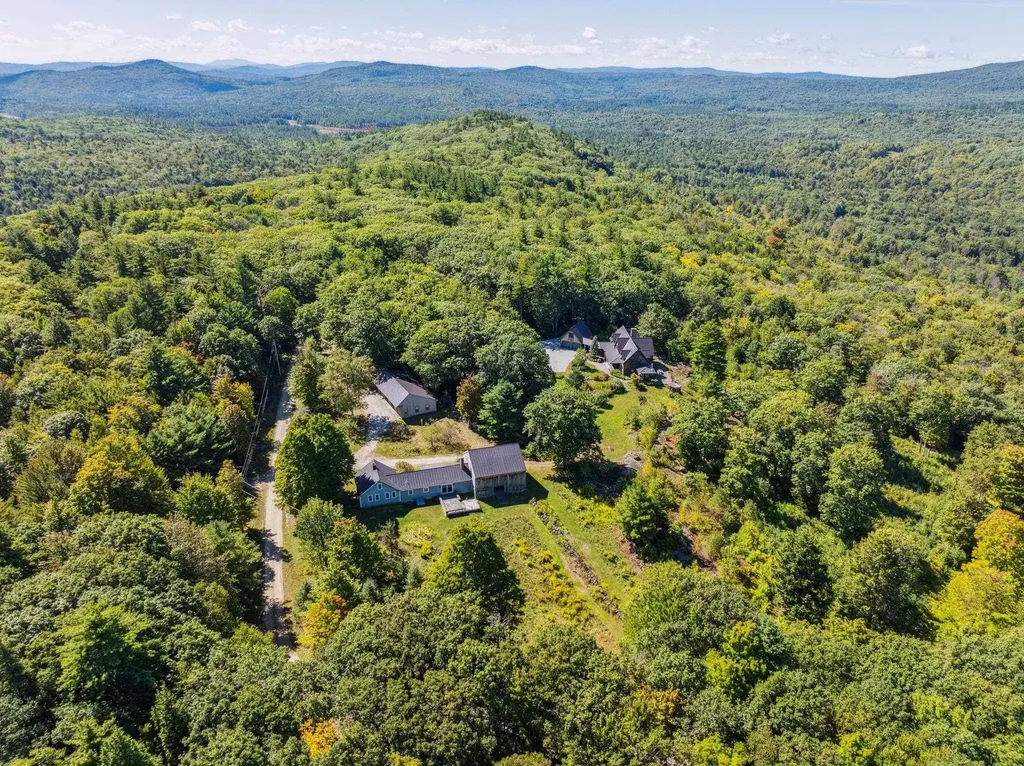 338 East Washington Road Bradford NH 03221