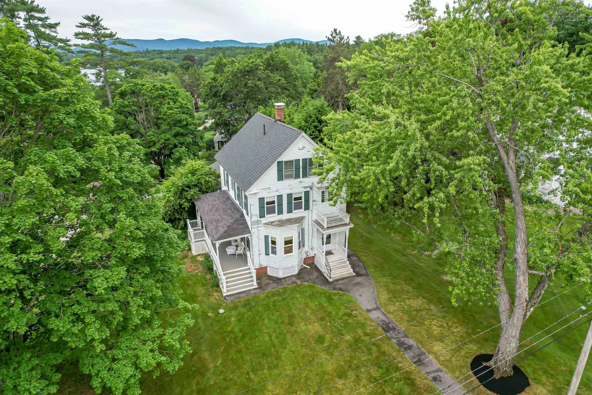 2 Pleasant Street Wolfeboro NH 03894