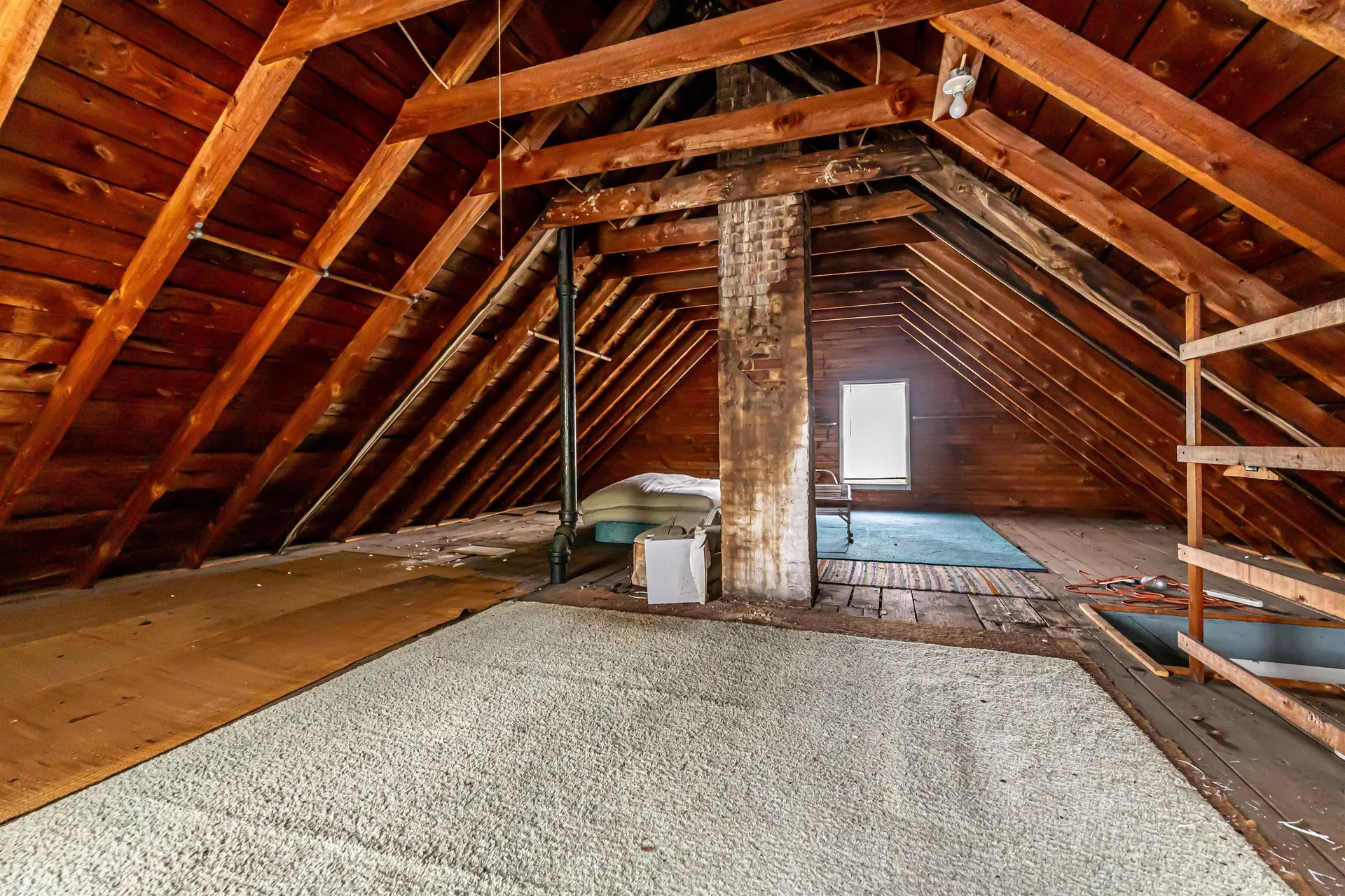 2 Pleasant Street Wolfeboro NH 03894