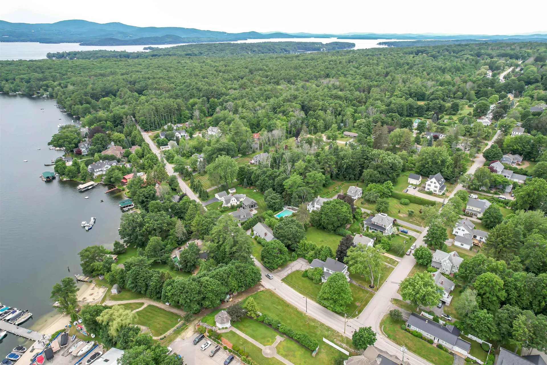 2 Pleasant Street Wolfeboro NH 03894