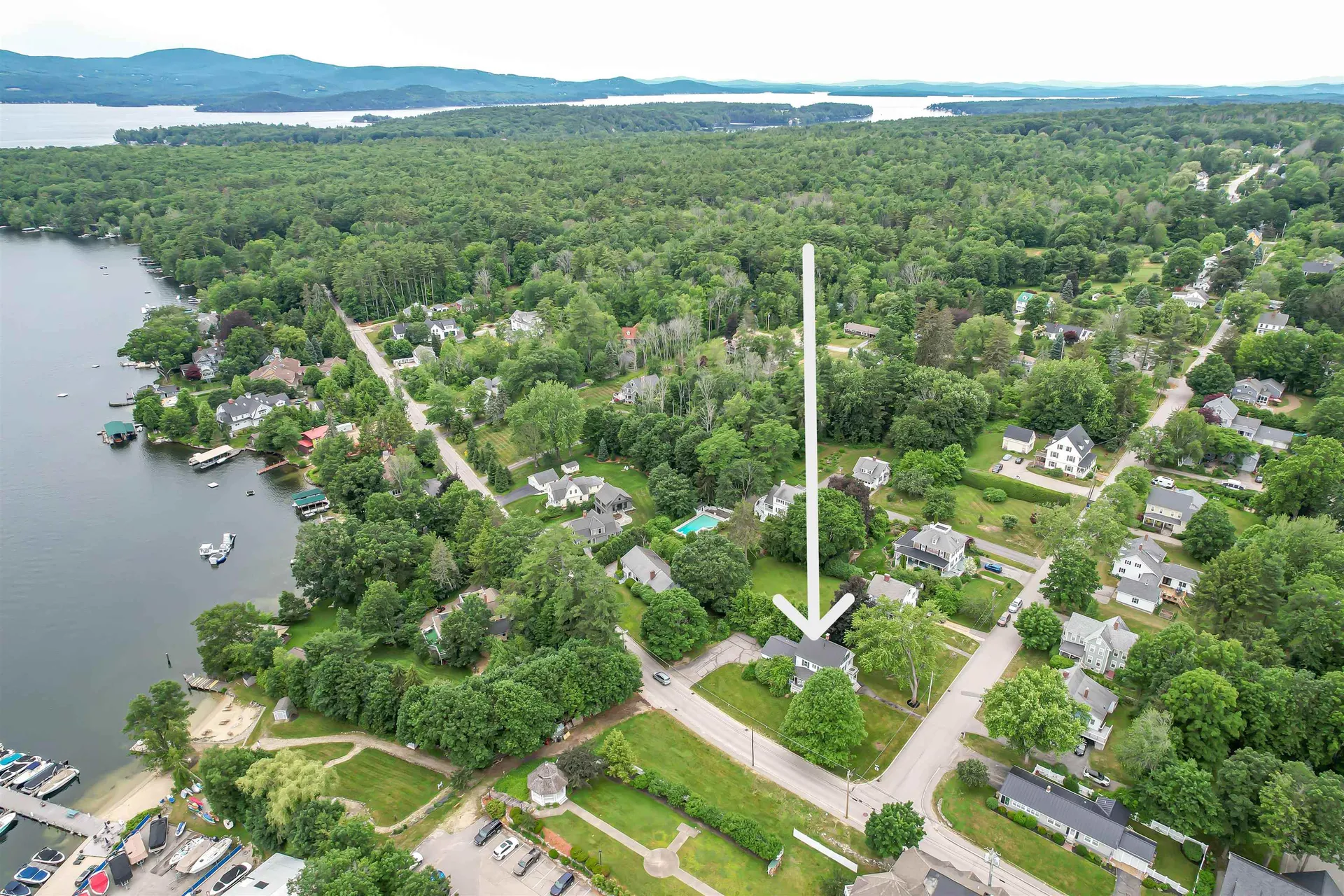 2 Pleasant Street Wolfeboro NH 03894