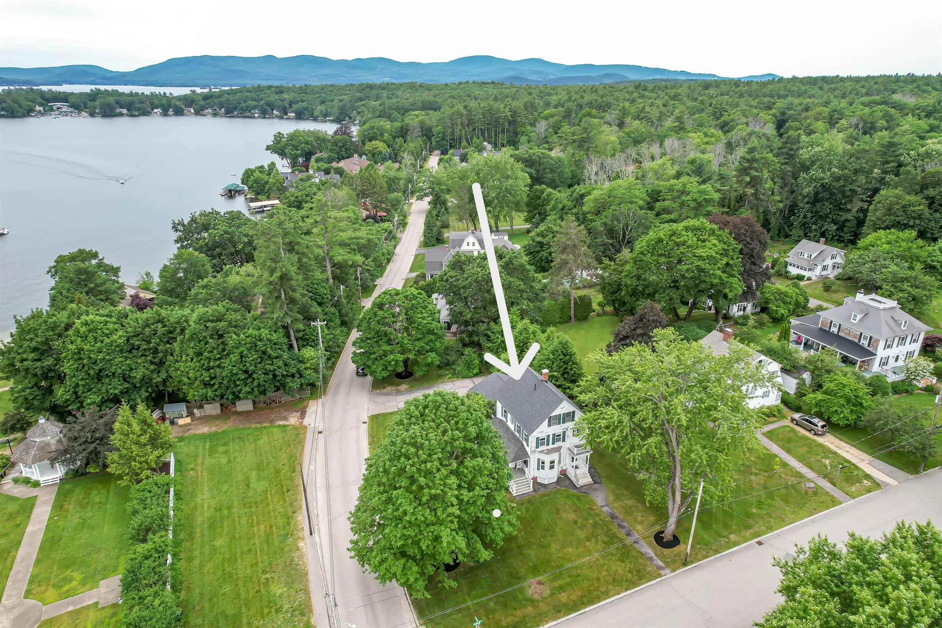 2 Pleasant Street Wolfeboro NH 03894