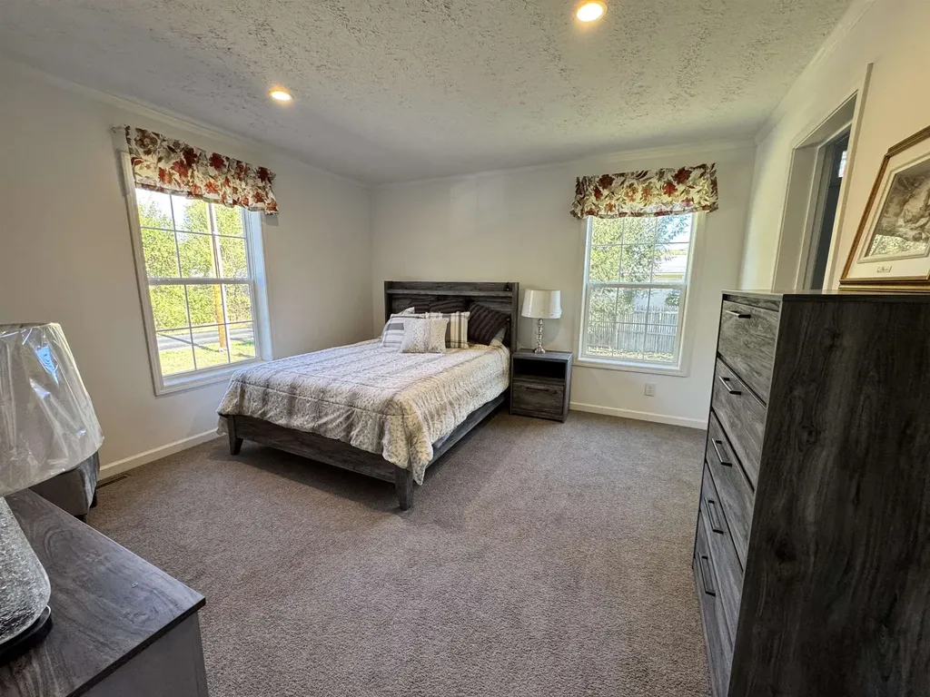 6 Rockwood Street Hartland VT 05052