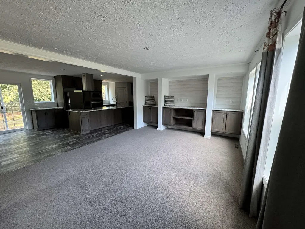 6 Rockwood Street Hartland VT 05052