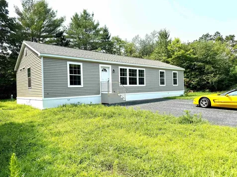 6 Rockwood Street Hartland VT 05052